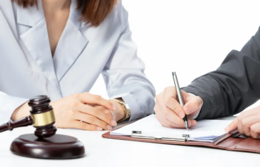 使用过期或者失效的ISO认证证书是否违法？